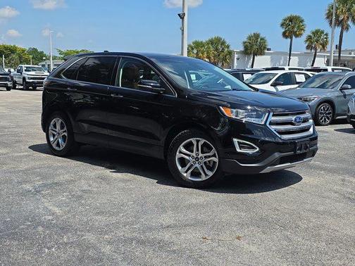SHADOW BLACK 2018 Ford Edge Titanium