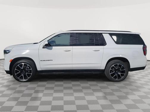 2024 Chevrolet Suburban RST