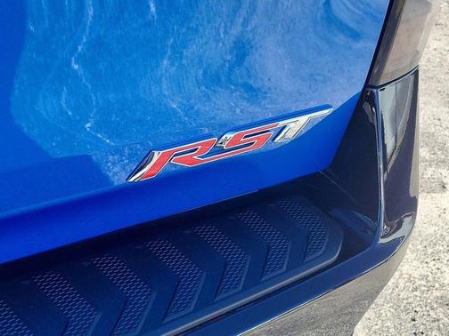 2025 Chevrolet Silverado EV RST