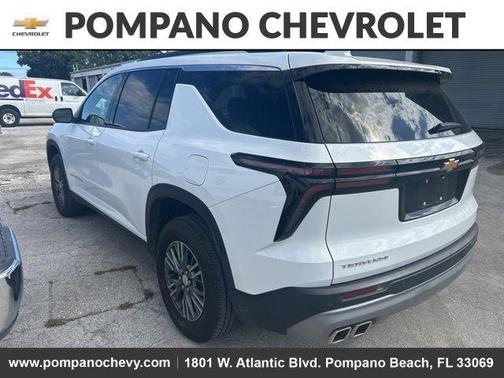 2024 Chevrolet Traverse LT