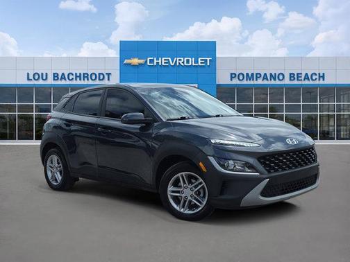 2022 Hyundai KONA SE