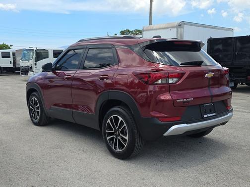 Crimson Metallic 2025 Chevrolet Trailblazer LT