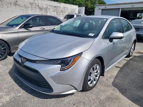 Classic Silver Metallic 2024 Toyota Corolla LE