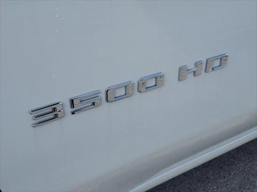 2025 Chevrolet Silverado 3500 WT