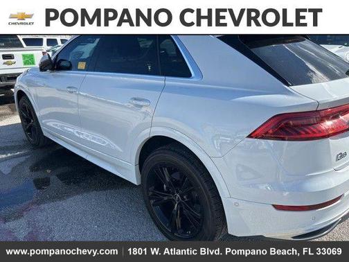2022 Audi Q8 55 Premium