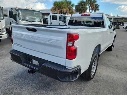 2025 Chevrolet Silverado 1500 WT