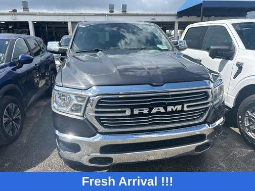 Granite Crystal Metallic Clearcoat 2024 RAM 1500 Laramie