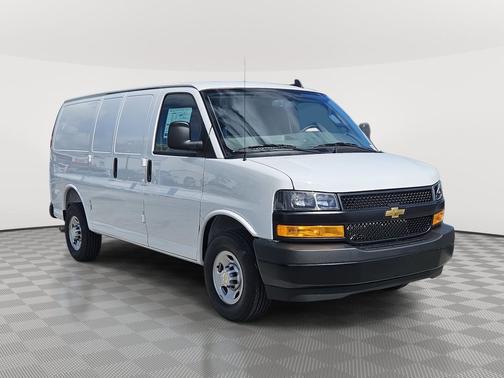 2025 Chevrolet Express 2500 RWD 2500 Regular Wheelbase WT
