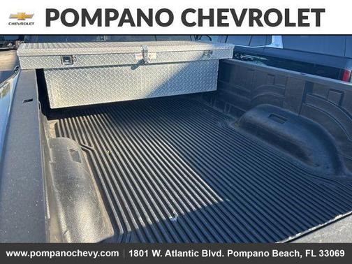 2019 RAM 3500 Big Horn Crew Cab 4x4 8' Box