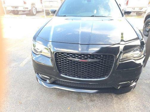 Gloss Black 2022 Chrysler 300 S