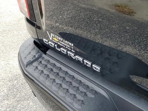2025 Chevrolet Colorado WT