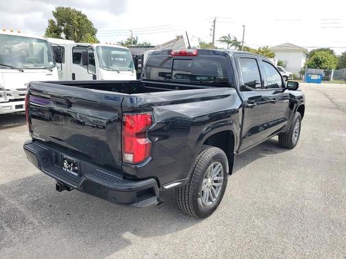 2025 Chevrolet Colorado WT