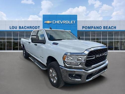 2024 RAM 2500 Big Horn Crew Cab 4x4 8' Box