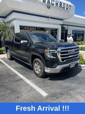 Onyx Black 2021 GMC Sierra 1500 SLE
