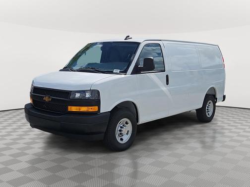 2025 Chevrolet Express 2500 RWD 2500 Regular Wheelbase WT