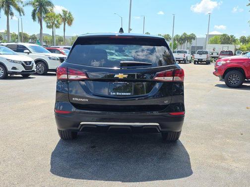 Mosaic Black Metallic 2024 Chevrolet Equinox 1LT