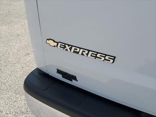 2023 Chevrolet Express 2500 RWD 2500 Regular Wheelbase WT