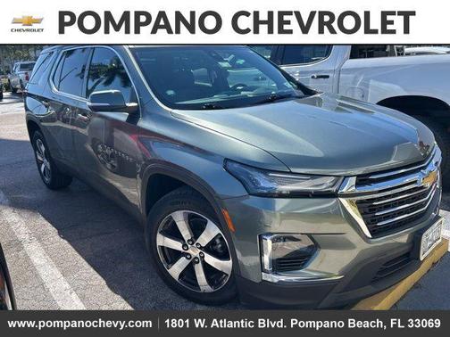 2023 Chevrolet Traverse LT Leather