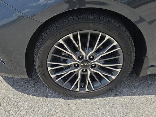 Gravity Gray 2024 Kia Forte GT-Line