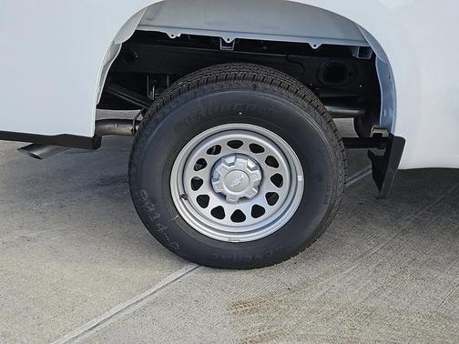 2025 Chevrolet Silverado 1500 WT