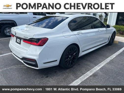 2021 BMW 750 i xDrive