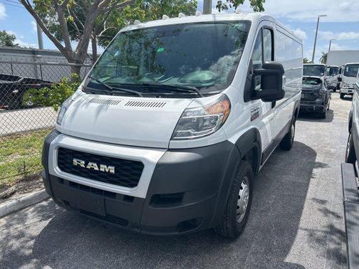 Bright White Clearcoat 2022 RAM ProMaster 3500 Low Roof