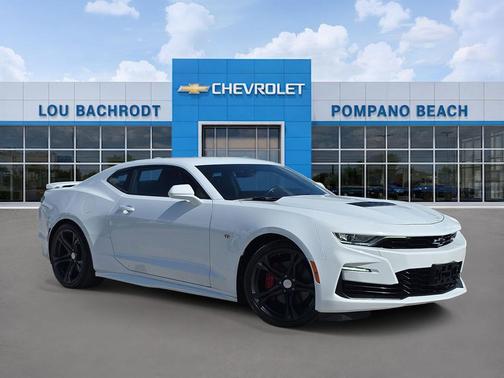 Summit White 2021 Chevrolet Camaro 2SS