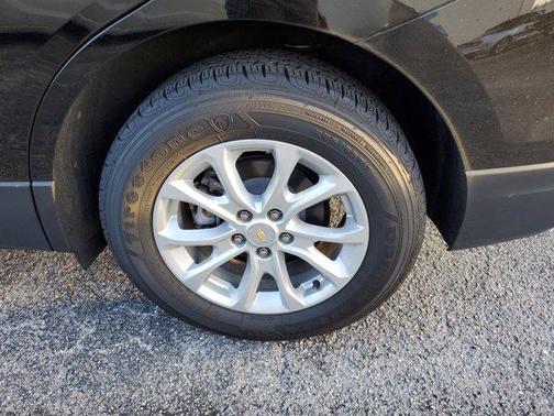 Mosaic Black Metallic 2018 Chevrolet Equinox LS