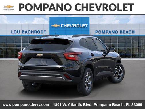 Mosaic Black Metallic 2026 Chevrolet Trax LT