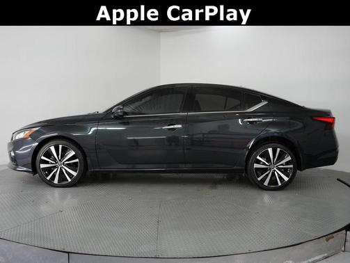 2021 Nissan Altima 2.5 Platinum