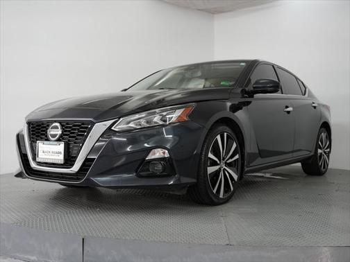 2021 Nissan Altima 2.5 Platinum