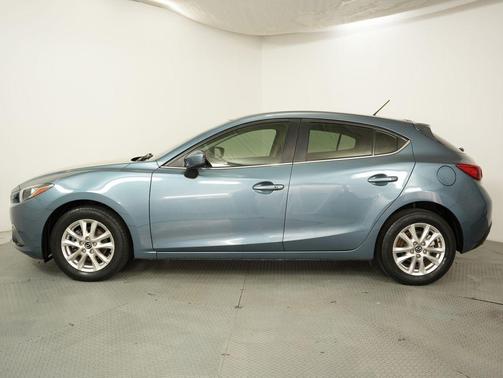 2015 Mazda Mazda3 i Touring