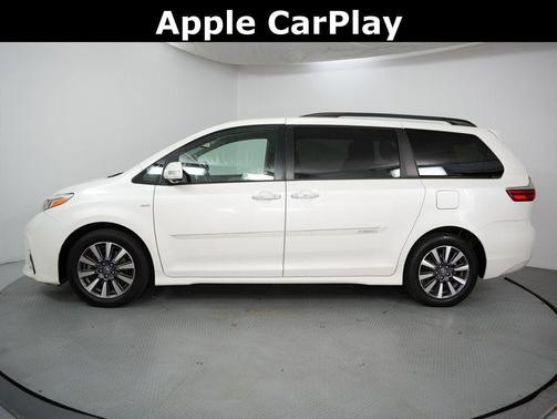 2019 Toyota Sienna Limited