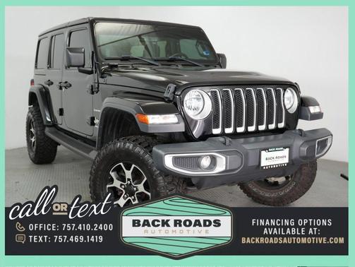 Black Clearcoat 2019 Jeep Wrangler Unlimited Sahara