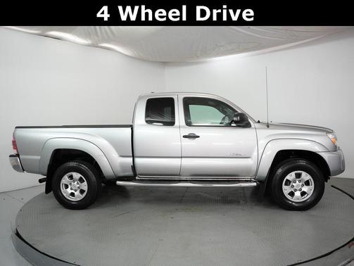 2015 Toyota Tacoma Base