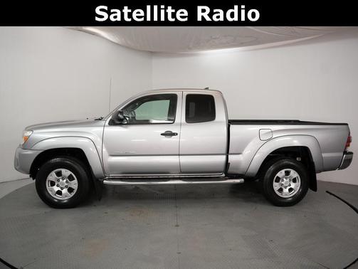 2015 Toyota Tacoma Base