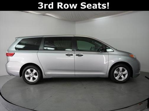 2015 Toyota Sienna SE