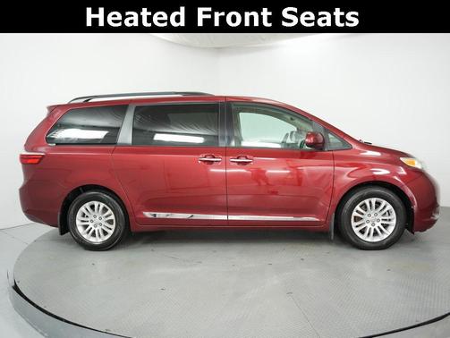 2017 Toyota Sienna XLE Premium