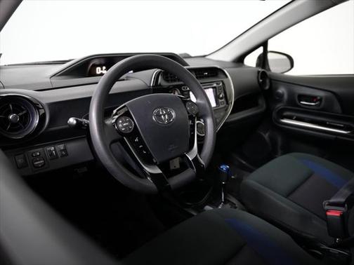 2018 Toyota Prius c Two
