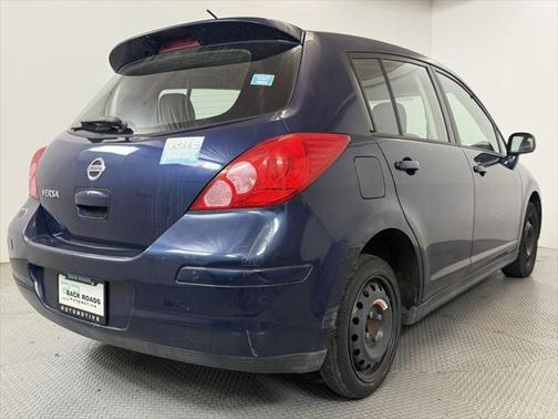 2012 Nissan Versa 1.8 S