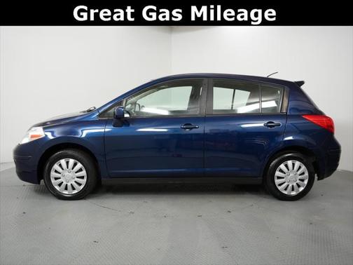 2012 Nissan Versa 1.8 S
