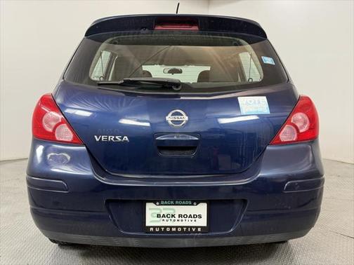 2012 Nissan Versa 1.8 S
