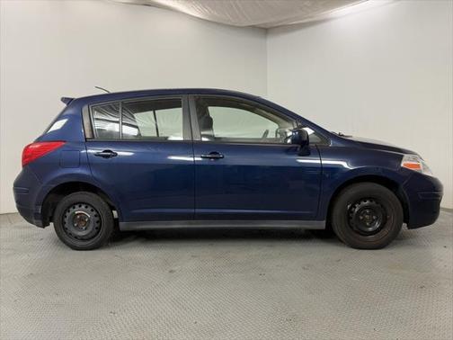 2012 Nissan Versa 1.8 S