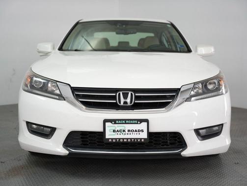 White Orchid 2015 Honda Accord EX-L