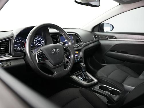 2017 Hyundai ELANTRA Value Edition