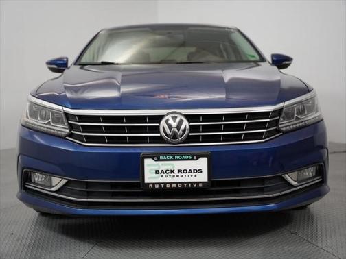 2016 Volkswagen Passat 1.8T SE