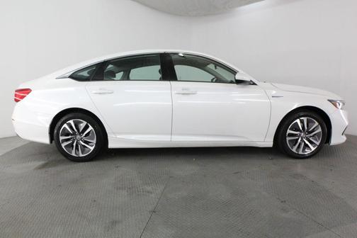 White 2022 Honda Accord Hybrid Base