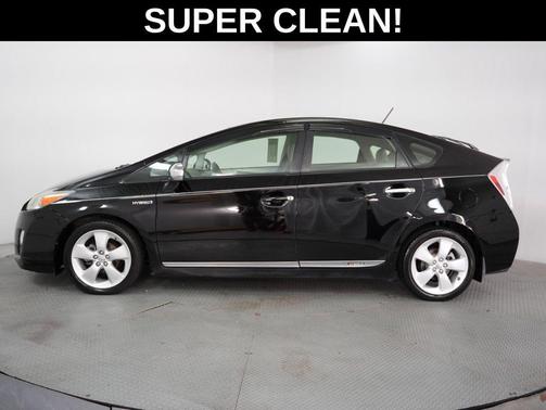Black 2011 Toyota Prius IV