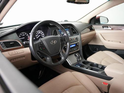 2016 Hyundai SONATA Limited