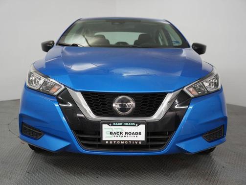 Electric Blue Metallic 2021 Nissan Versa 1.6 S